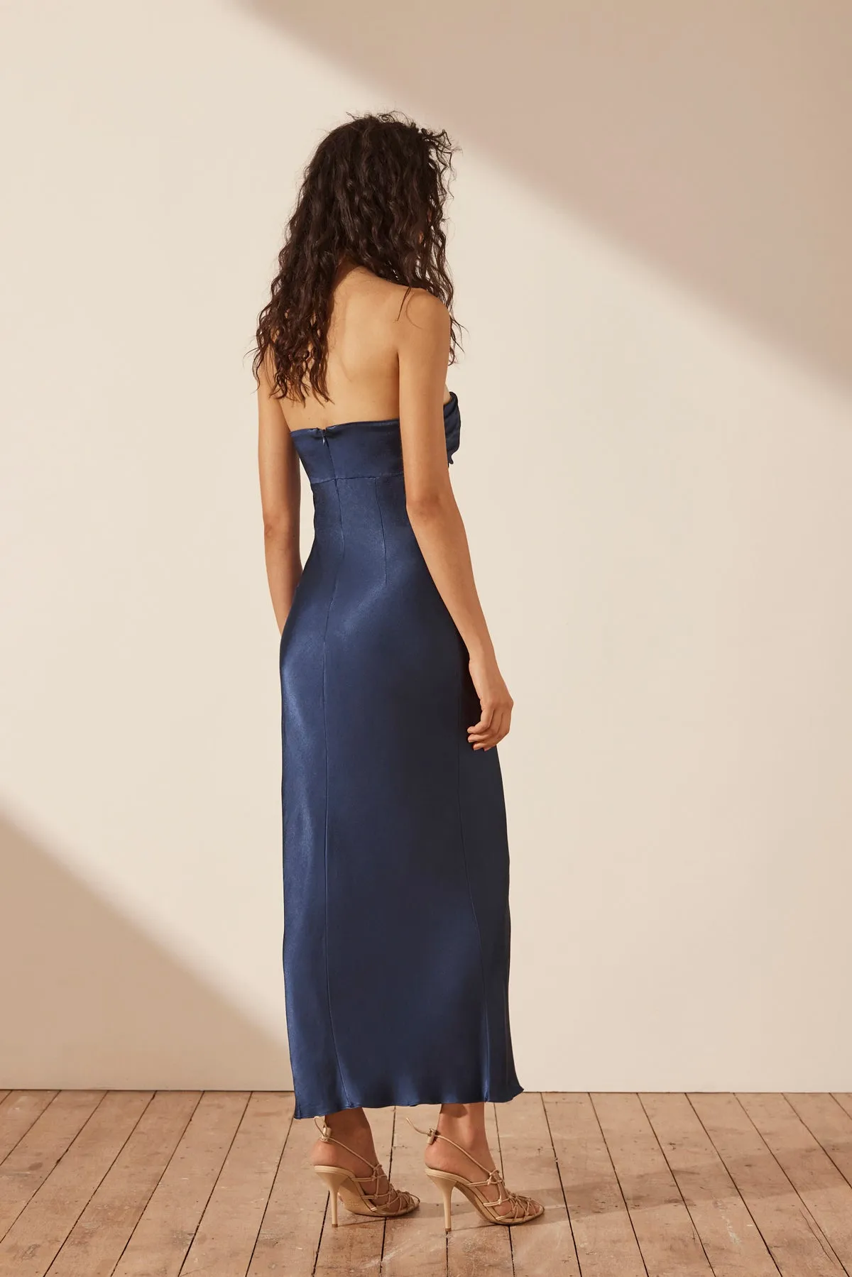 ARIENZO STRAPLESS CUT OUT MIDI DRESS - MIDNIGHT