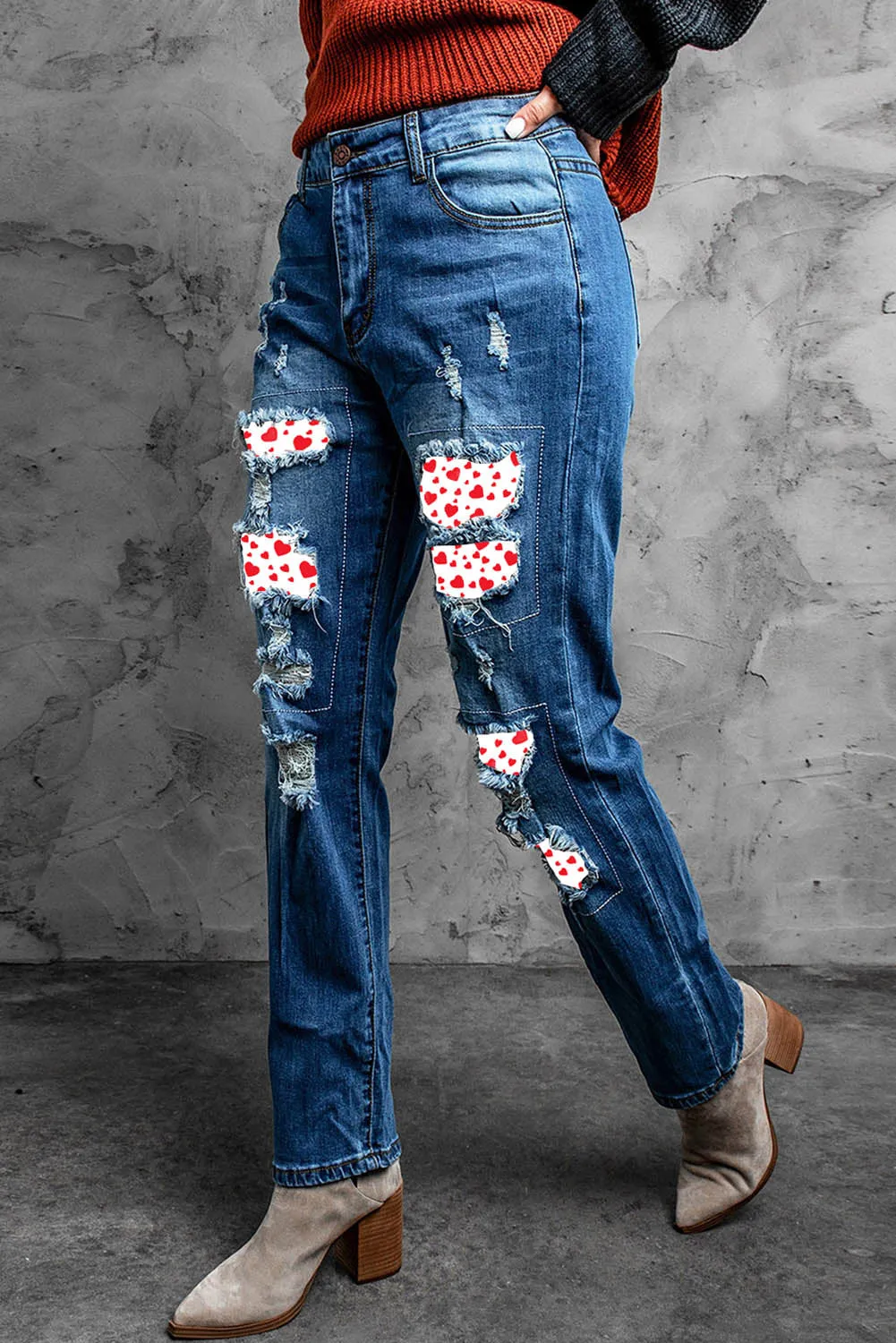 Distressed Straight Leg Jeans