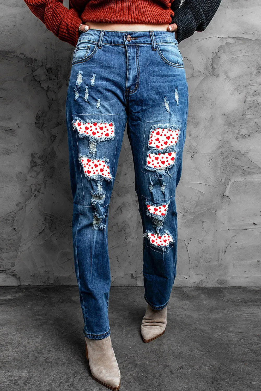 Distressed Straight Leg Jeans