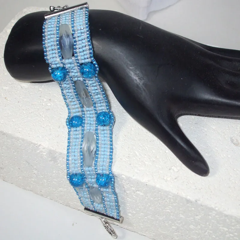 Kaimi Loom Blue Bead Woven Bracelet