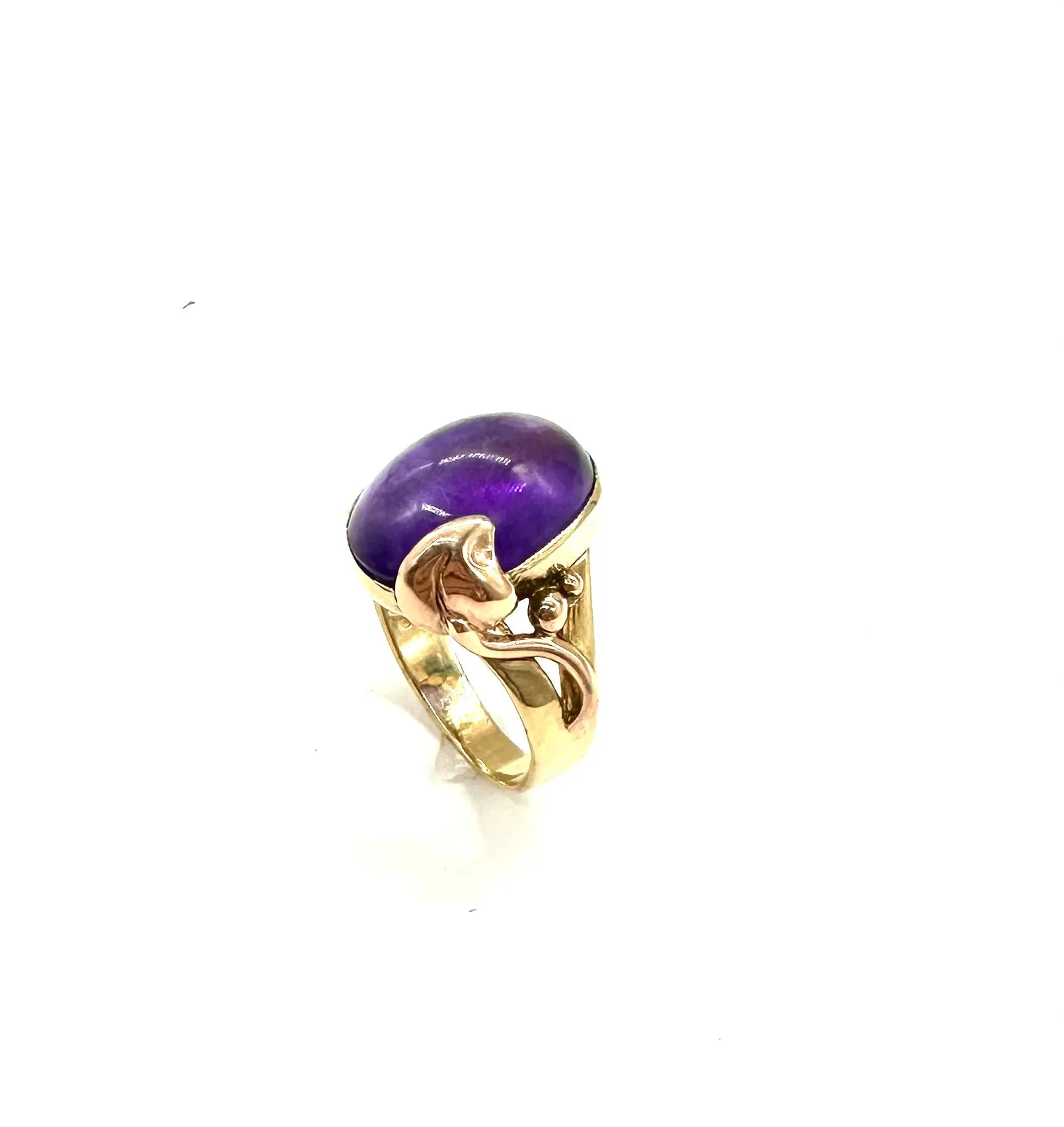 Oval Amethyst Bezel Set Ring