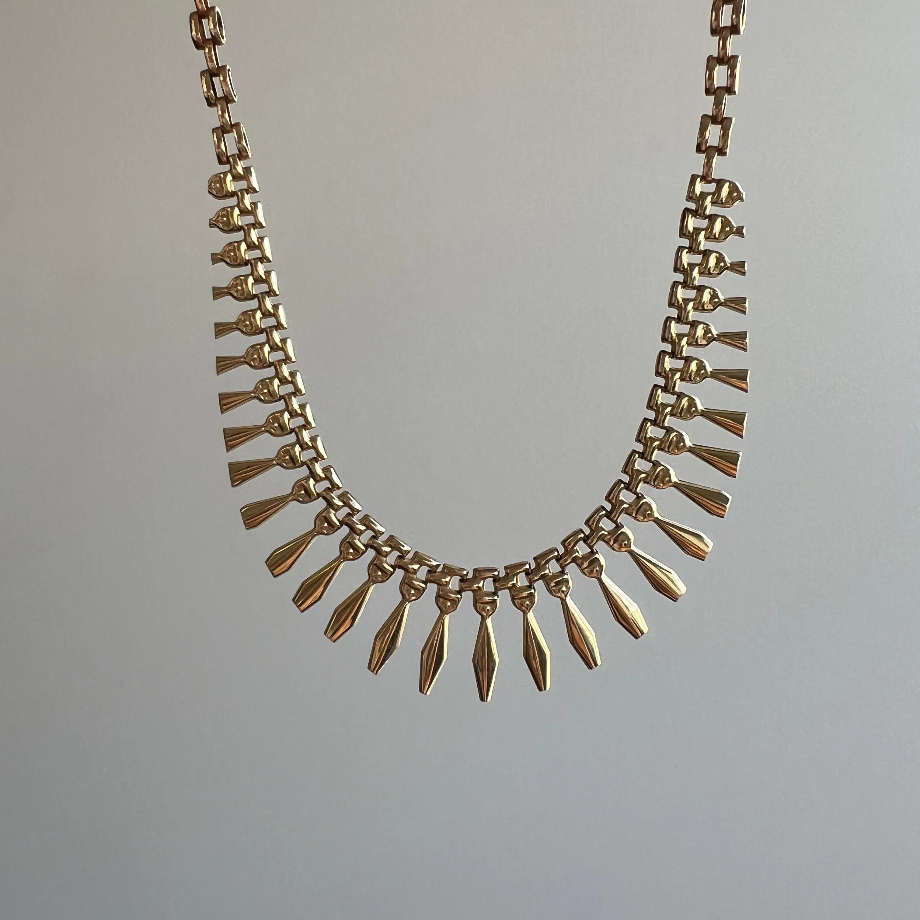 V I N T A G E // Cleopatra's fringe / 10k yellow gold bib necklace / 17.5